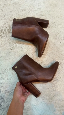 Bota Cappuccino